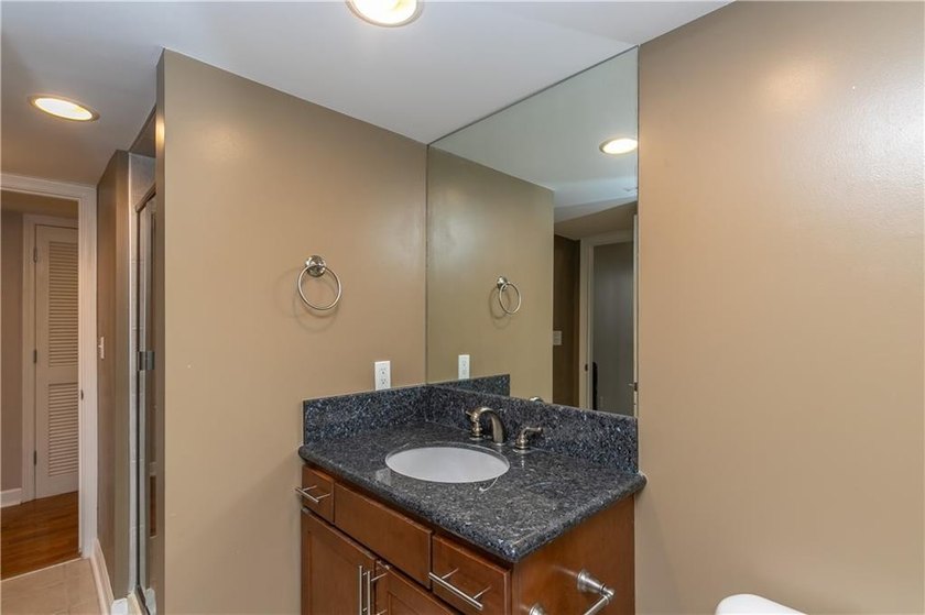 Experience urban living at its finest in this stunning 2 - - photo 9