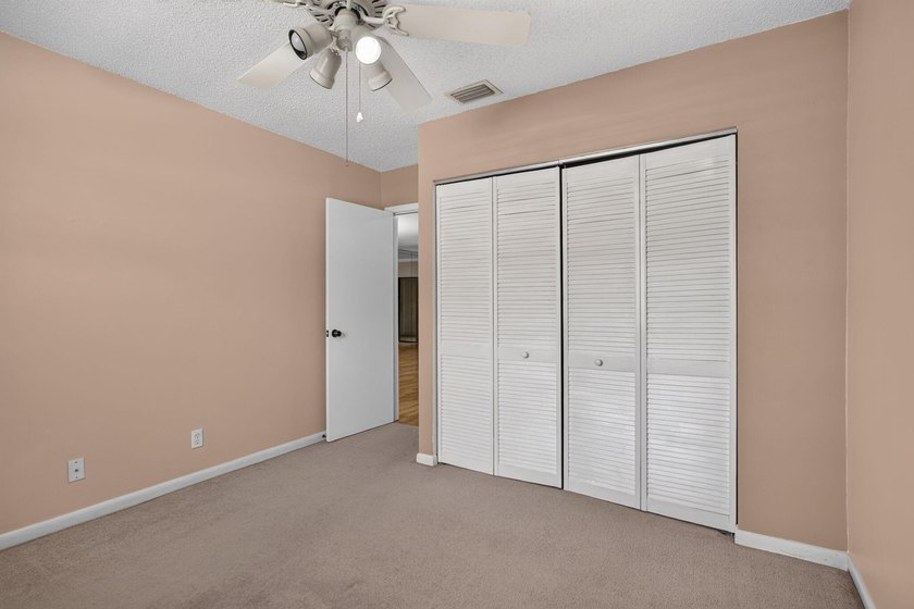 Spacious and well-designed 2-bedroom, 2-bath first-floor unit - photo 17