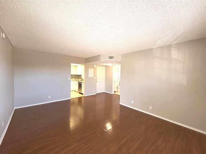 PRICE JUST REDUCED TO BELOW MARKET! Great Value for this just - photo 25