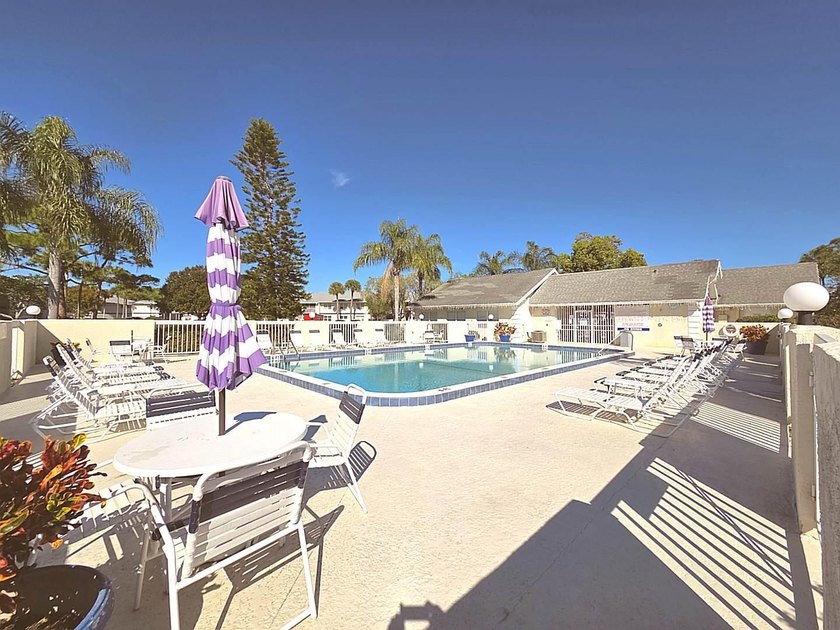 PRICE JUST REDUCED TO BELOW MARKET! Great Value for this just - photo 30