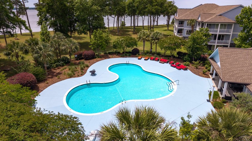 Ground floor corner unit with spectacular views of Lake Marion - photo 33