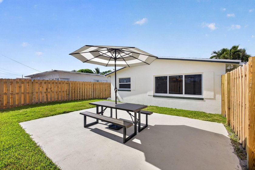It's like living in a brand new house! Completely renovated 4 - photo 45
