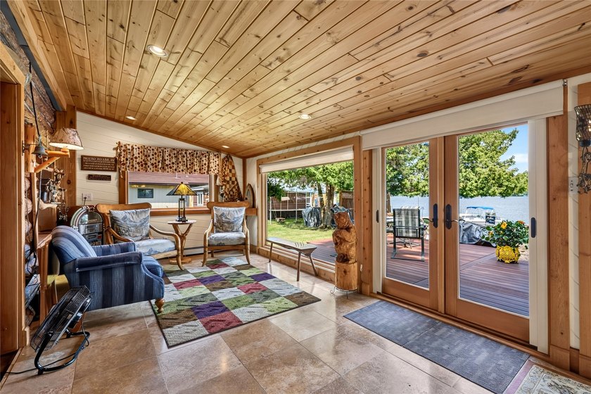 LAKE LIFE STARTS HERE ON UPPER ST. CROIX LAKE! This beautifully - photo 16