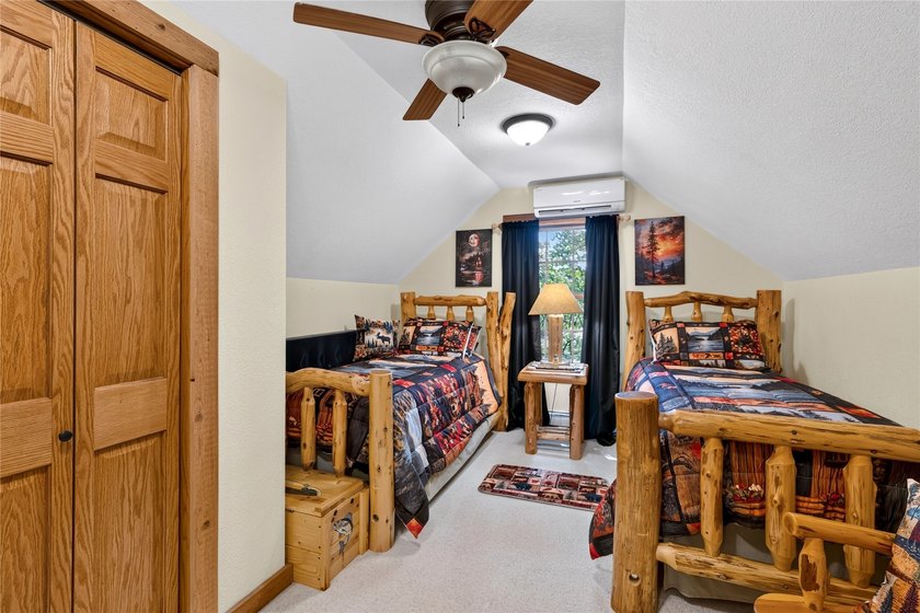 LAKE LIFE STARTS HERE ON UPPER ST. CROIX LAKE! This beautifully - photo 39