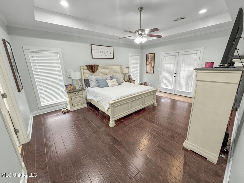 Welcome to 52 Ogden Road, your private getaway in the Kingston - photo 8