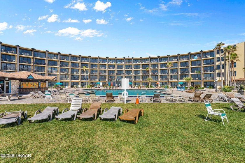 Direct oceanfront stunner offering incredible views and a - photo 22