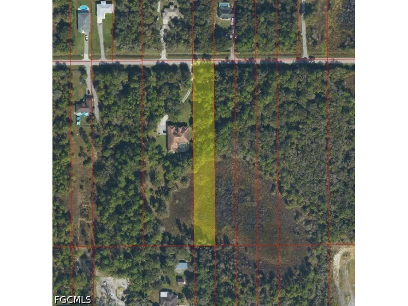 Perfect location. Easy access to Immokalee, Ave Maria, Arthrex - photo 4