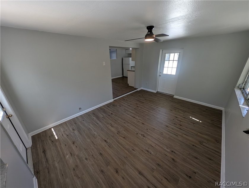 MOVE-IN READY GEM IN THE HEART OF BEVERLY HILLS! Discover the - photo 15