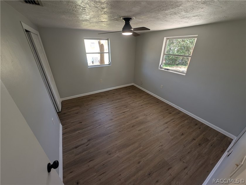 MOVE-IN READY GEM IN THE HEART OF BEVERLY HILLS! Discover the - photo 20