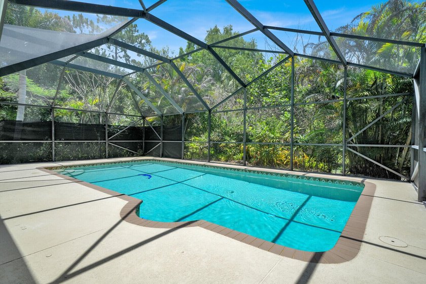 If you are looking for an extremely Clean &amp; well maintained Home - photo 22
