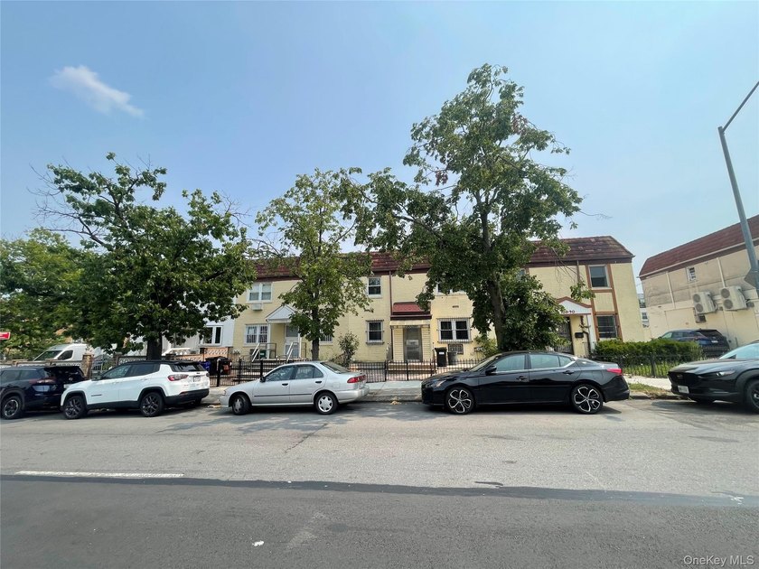 Lovely, sunny, two-family house. Close to supermarket, school - photo 4