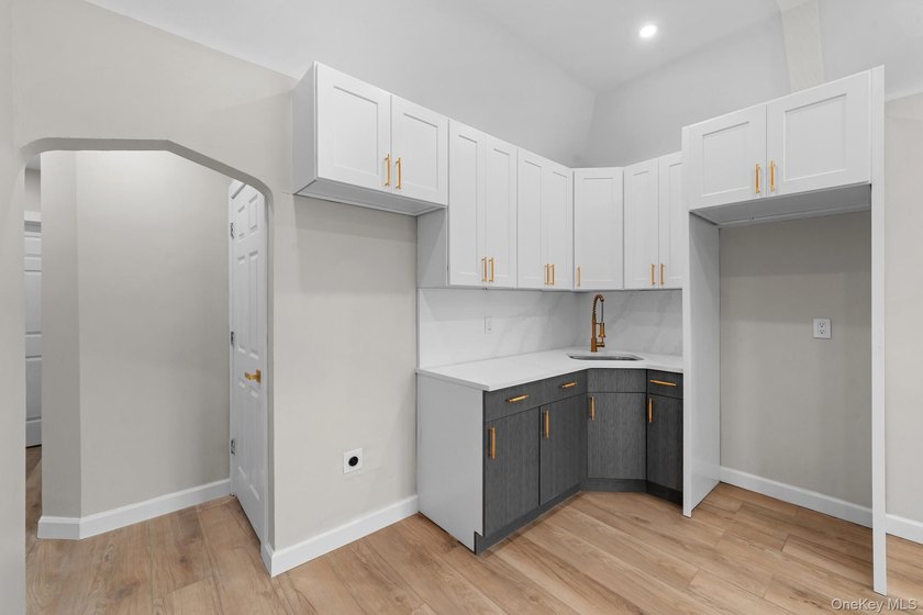 Whether you're looking for a home that accommodates multiple - photo 3