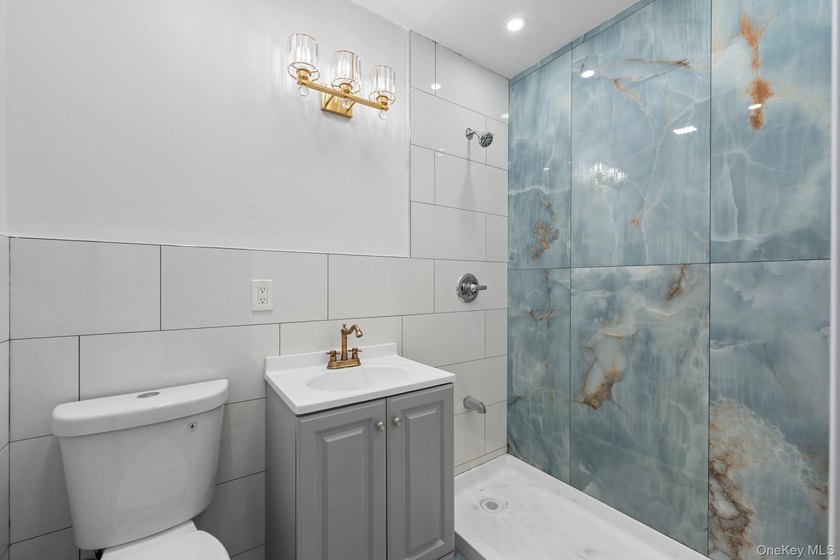 Whether you're looking for a home that accommodates multiple - photo 4