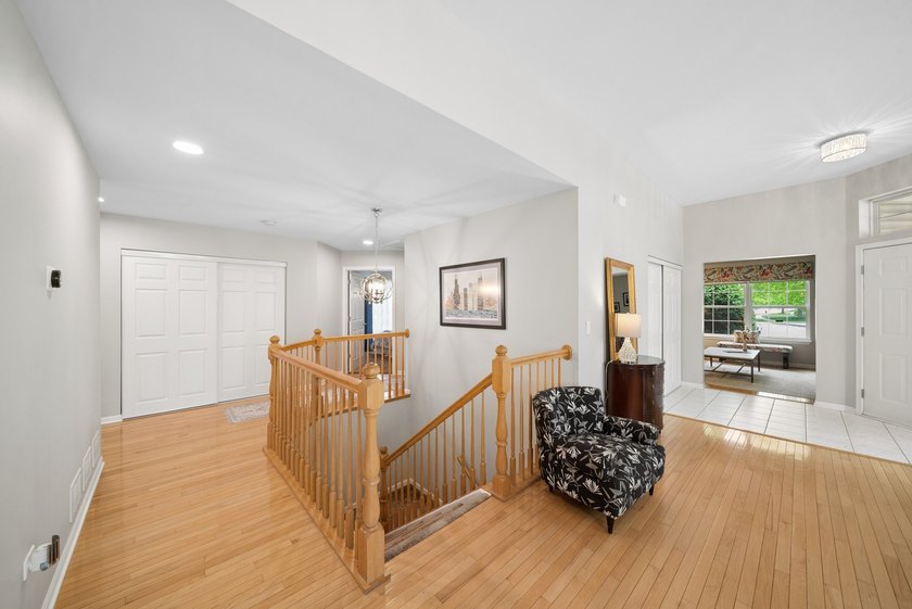 UPDATED 2155SF 3 BEDROOM, 3 BATH RANCH. ADDITIONAL LIVING SPACE - photo 15