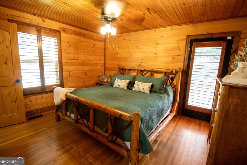 Welcome to a truly extraordinary mountain retreat that offers - photo 20