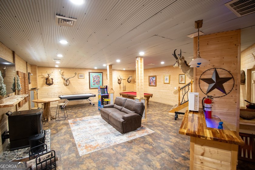 Welcome to a truly extraordinary mountain retreat that offers - photo 33