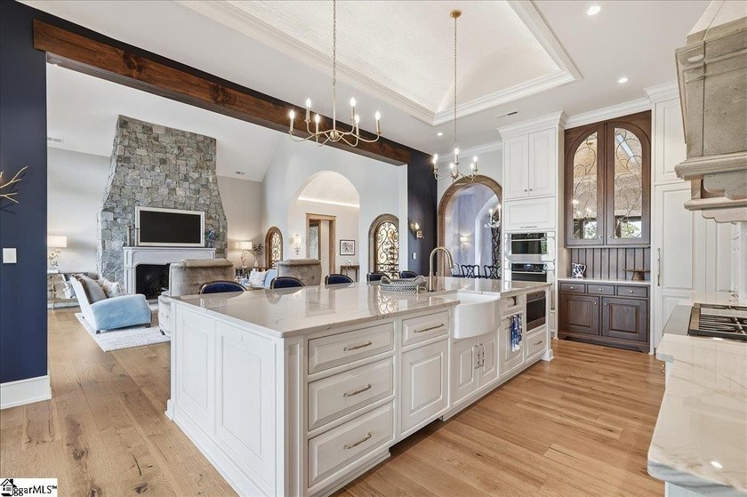 Located in one of the most sought after areas in the Reserve at - photo 15