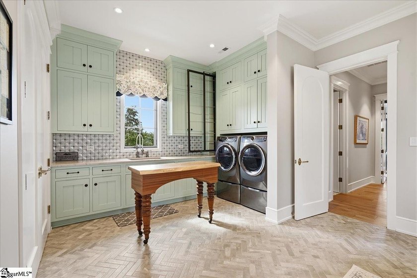 Located in one of the most sought after areas in the Reserve at - photo 23