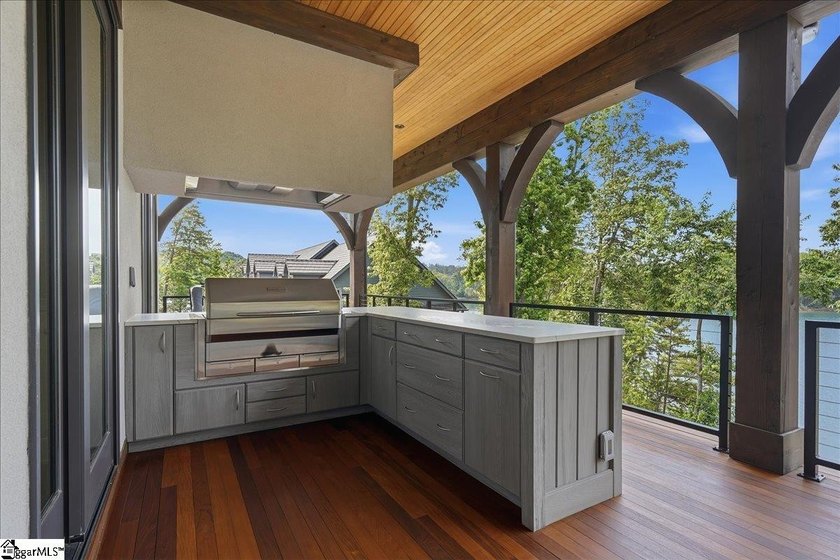 Located in one of the most sought after areas in the Reserve at - photo 27