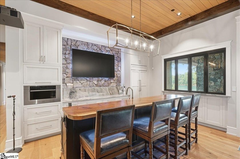Located in one of the most sought after areas in the Reserve at - photo 36