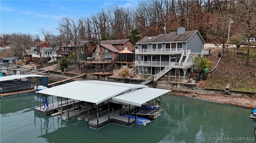 BACK ON THE MARKET!! Well-maintained waterfront home located in - photo 40