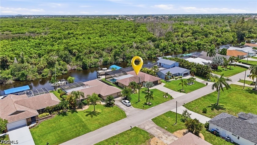 DIRECT GULF ACCESS WITH PRESERVE VIEWS, SOUTHERN EXPOSURE, TWO - photo 10