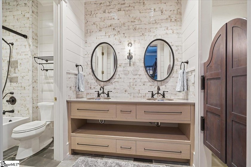 Located in one of the most sought after areas in the Reserve at - photo 41