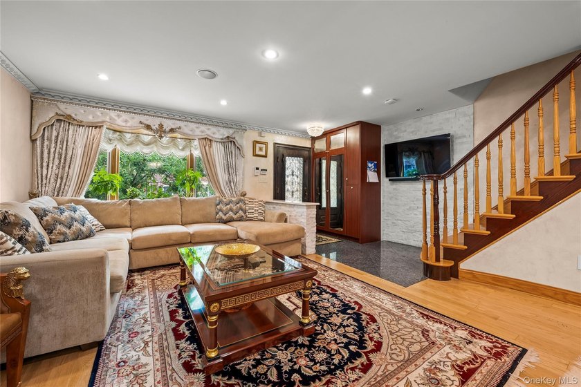 Welcome to this beautifully maintained brick home offering a - photo 4
