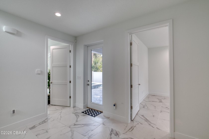 Like-new, two-story contemporary home located in the heart of - photo 12