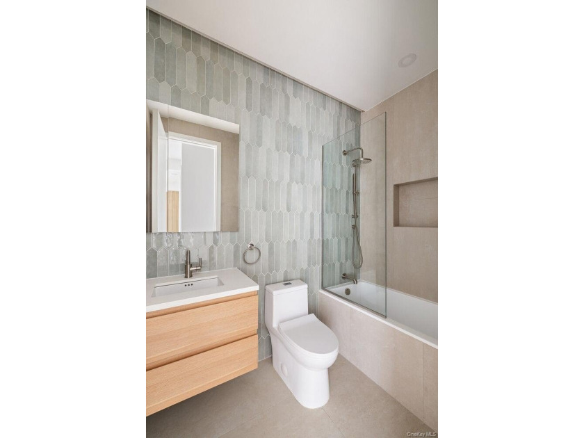 Residence 1F at 48 Stanhope Street, a thoughtfully designed - photo 6