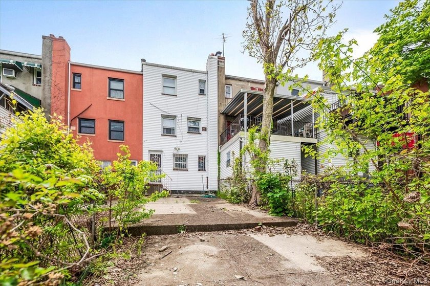 Well-kept 2BR/1.5BA single-family with a finished basement - photo 14