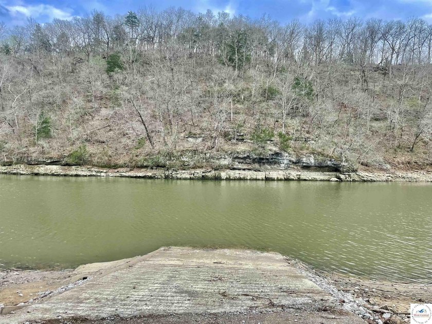 Enjoy peaceful lake living in this bright and beautiful home - photo 19