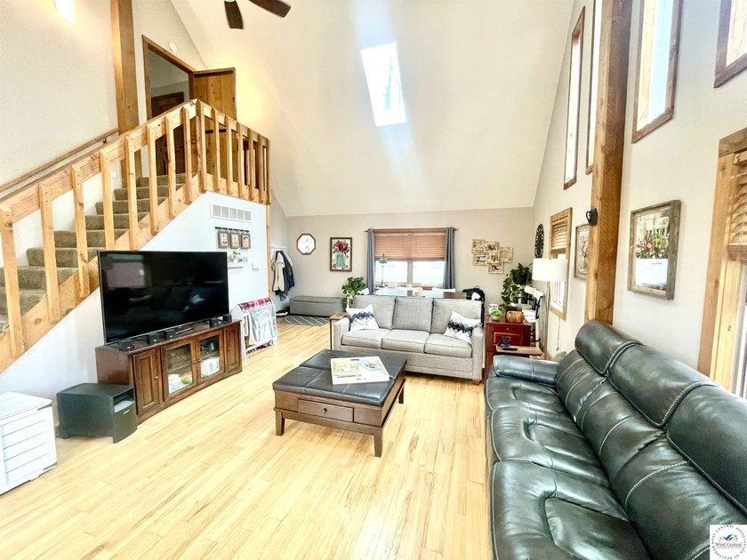 Enjoy peaceful lake living in this bright and beautiful home - photo 20