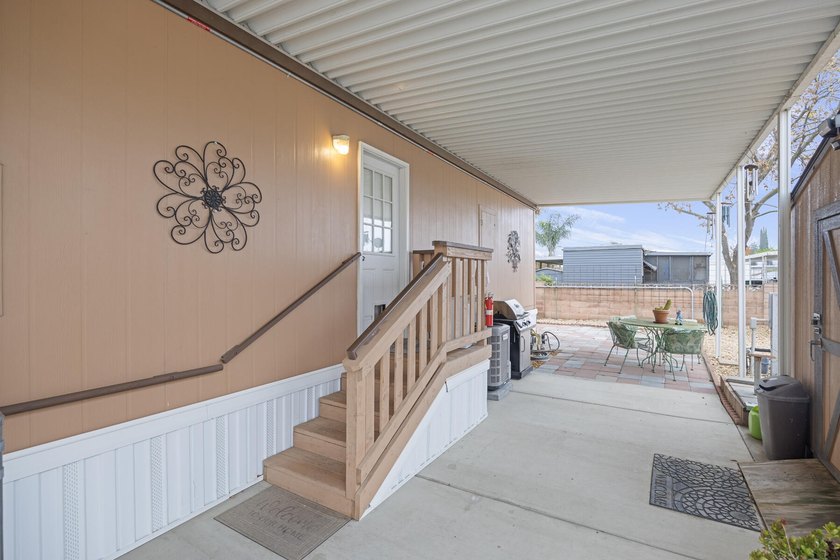 Located in a well-maintained 55+ senior community in Tulare - photo 20