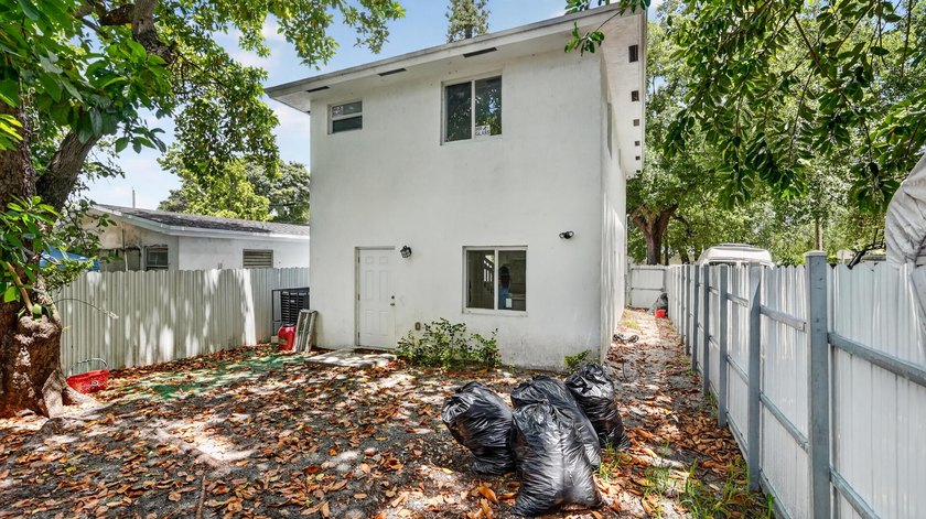 Completely renovated newer construction home featuring 4 - photo 25