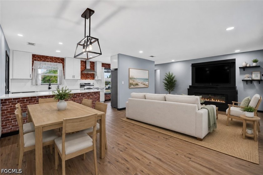 Fully Remodeled 3BR/2BA with Impact Windows &amp; New Roof. Welcome - photo 6