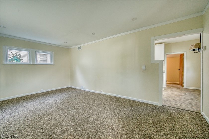 Move-in ready. Fresh updates. Prime location. This one feels - photo 6