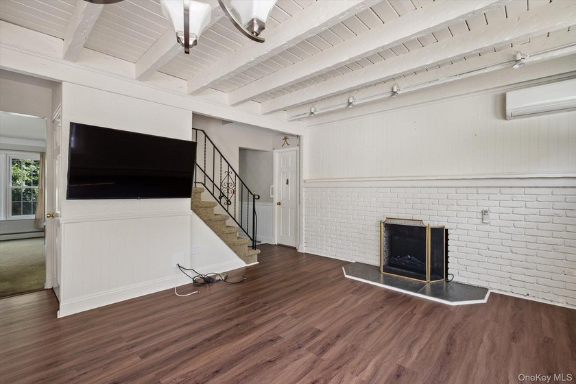 Welcome to this charming 3 bedroom,1.5 bath colonial featuring - photo 7