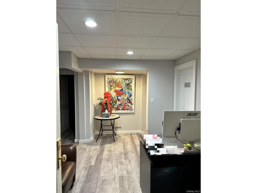 1 Living room, 1 Meeting rooms, 3 Office room, 1 Bathroom - photo 13