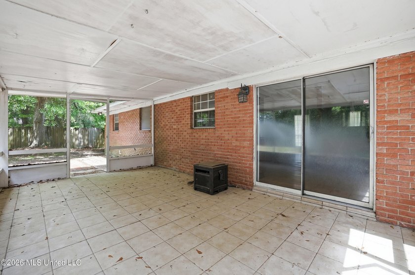 This cozy 3-bedroom, 2-bath home is full of potential! Being - photo 34