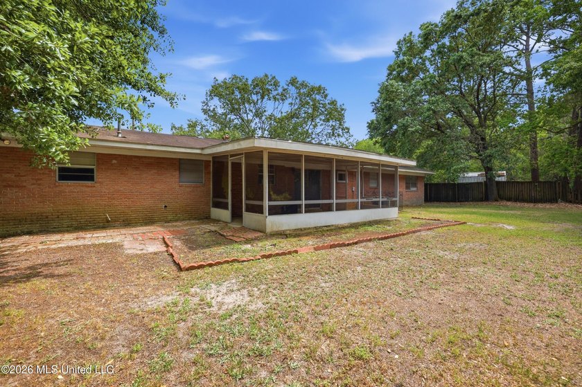 This cozy 3-bedroom, 2-bath home is full of potential! Being - photo 39