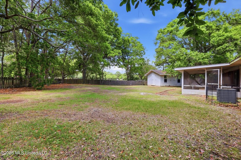 This cozy 3-bedroom, 2-bath home is full of potential! Being - photo 43