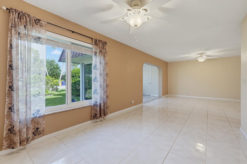 Welcome to this charming totally updated one-bedroom - photo 13