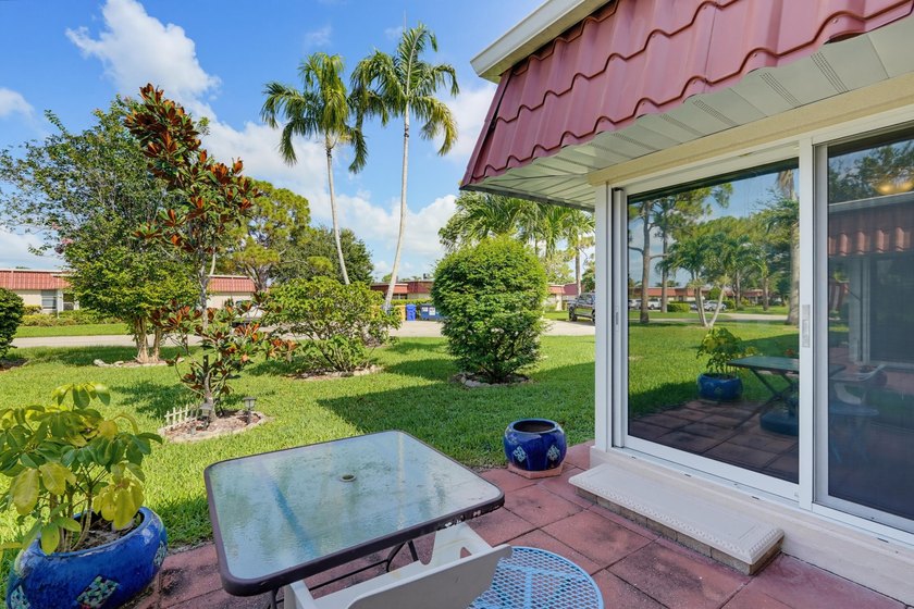 Welcome to this charming totally updated one-bedroom - photo 20