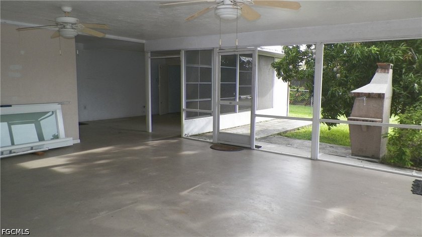 An affordable home in an excellent central location, featuring 3 - photo 6