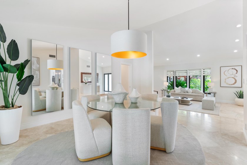 Welcome to Woodfield Hunt Club, a sought-after gated community - photo 11