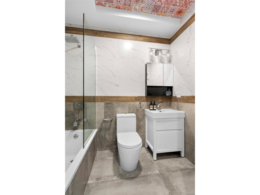 This newly listed unit qualifies for a special First Time - photo 5