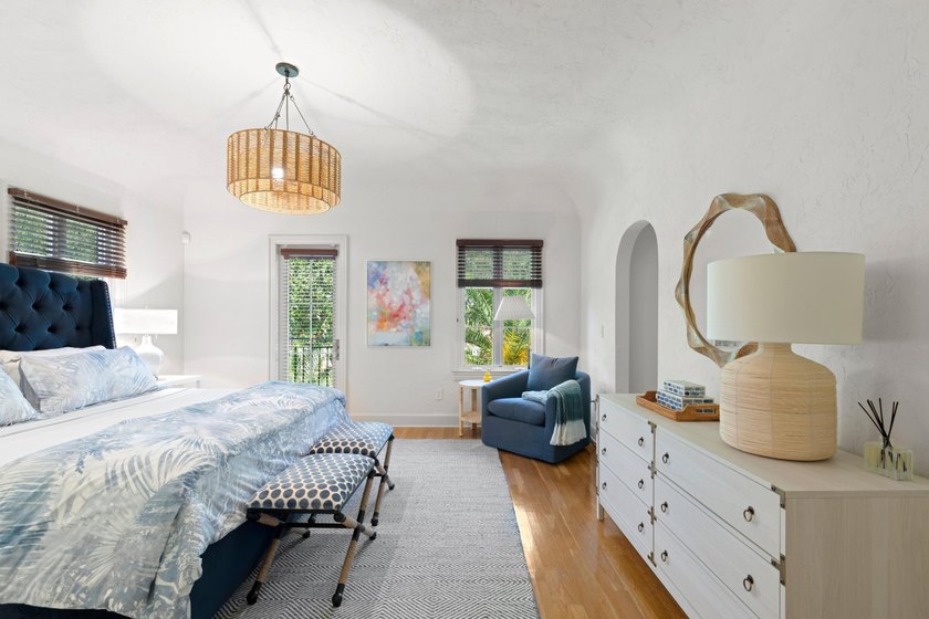 308 Barcelona, a sophisticated, Mediterranean oasis in the heart - photo 36