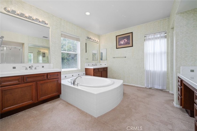 Welcome to 2712 Ashwood - over 3,000 square feet of comfortable - photo 22