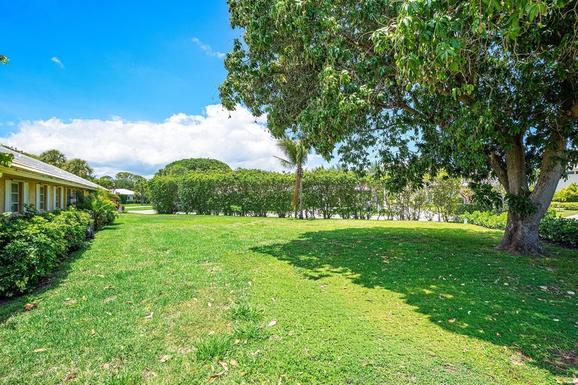 **Waterfront - DOUBLE LOT in Gulf Stream** Incredible - photo 26